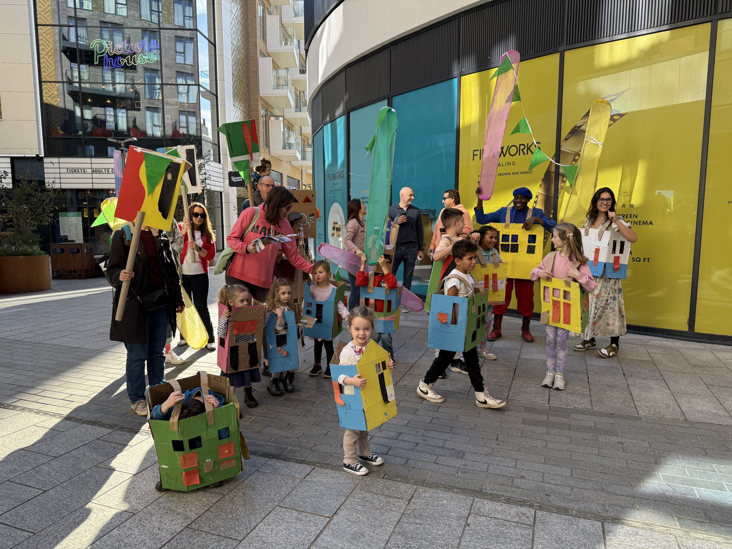 Pitzhanger Monor and Gallery We 'ER The City - Sol Golden Sato